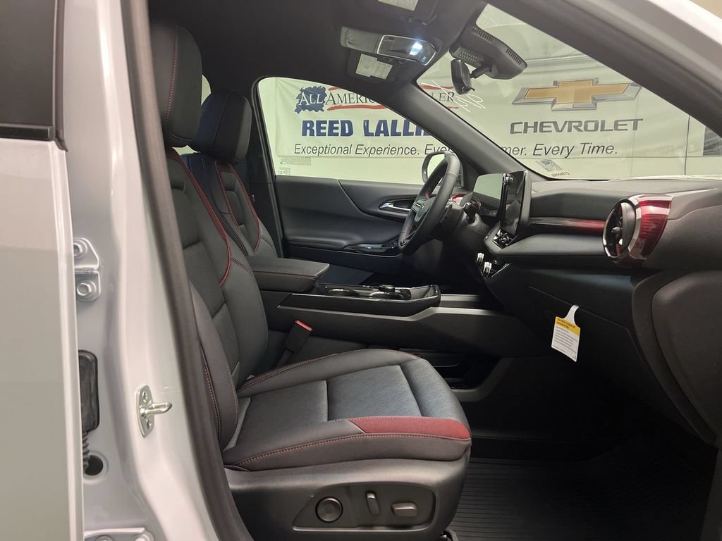 2027 Chevrolet Equinox RS - Photo 24