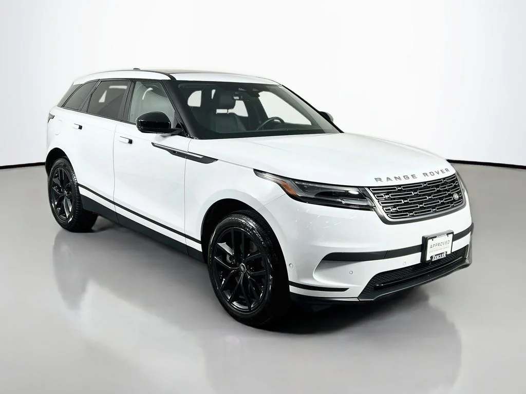 Certified Used 2026 Fuji White Land Rover S image 3