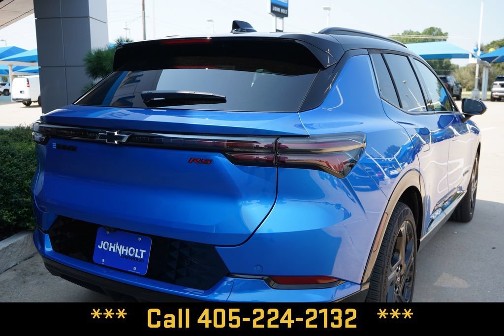 2025 Chevrolet Equinox EV RS - Photo 9