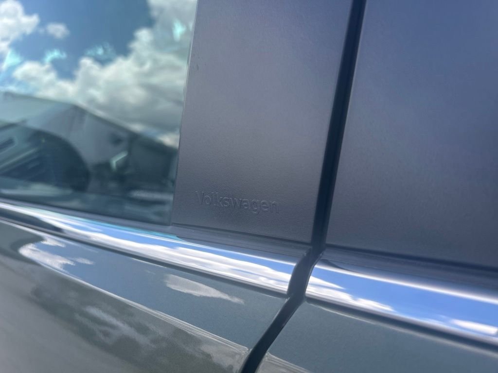 New 2026 Green Volkswagen 2.0T SE w/Technology image 27