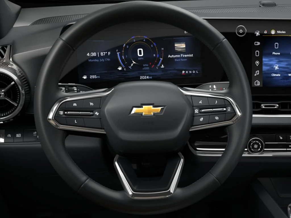 New 2026 Mosaic Black Metallic Chevrolet LT image 8