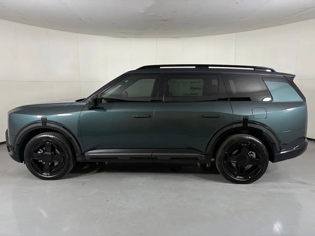 New 2027 Black Jade Green Kia X-LINE SX image 5