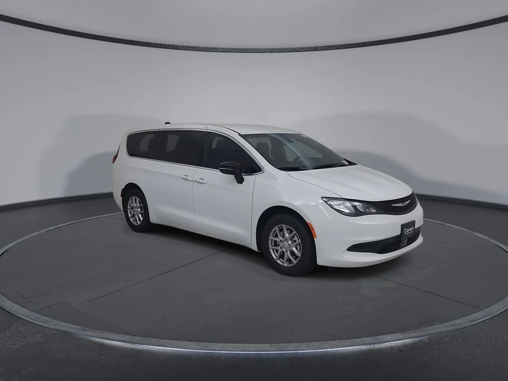 New 2027 Bright White Clear-Coat Exterior Paint Chrysler LX image 3