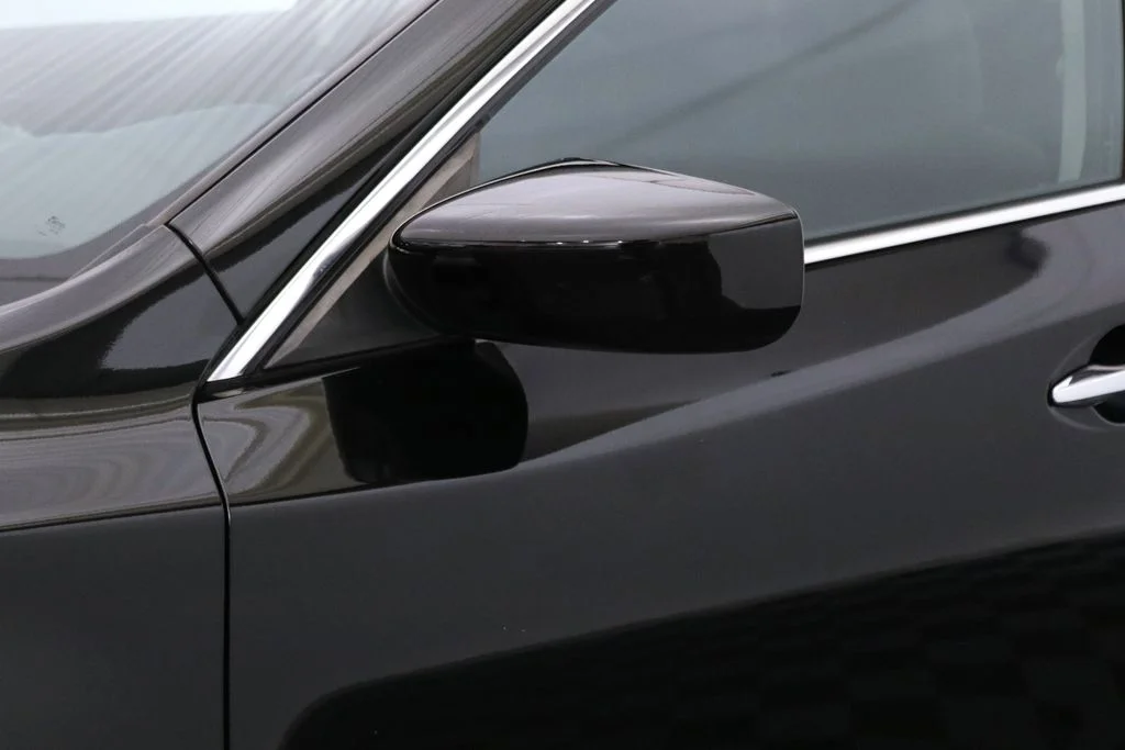 Used 2015 Black Nissan 2.5 S image 11
