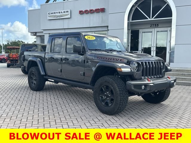 Used 2023 Gray Jeep Mojave image 5