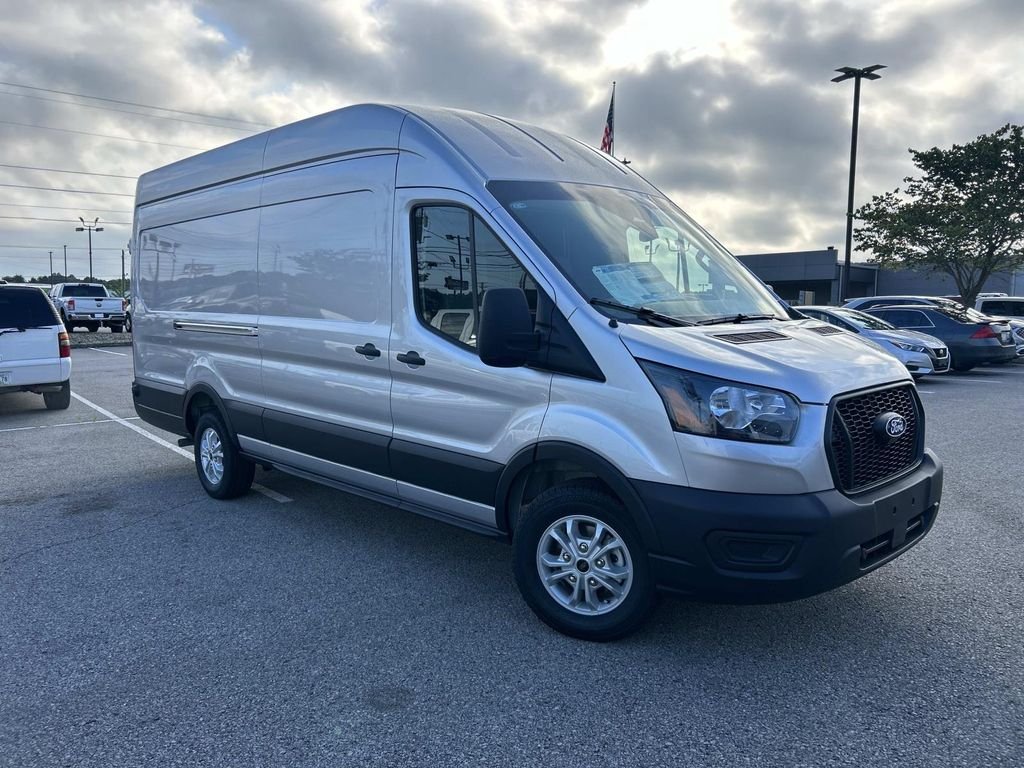 New 2026 Ingot Silver Metallic Ford Cargo Van image 2