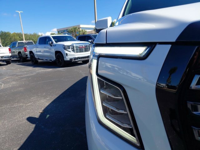 New 2026 Glacier White Tricoat GMC Denali Ultimate image 10