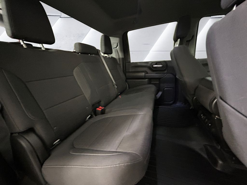 Used 2022 White Chevrolet LT image 16