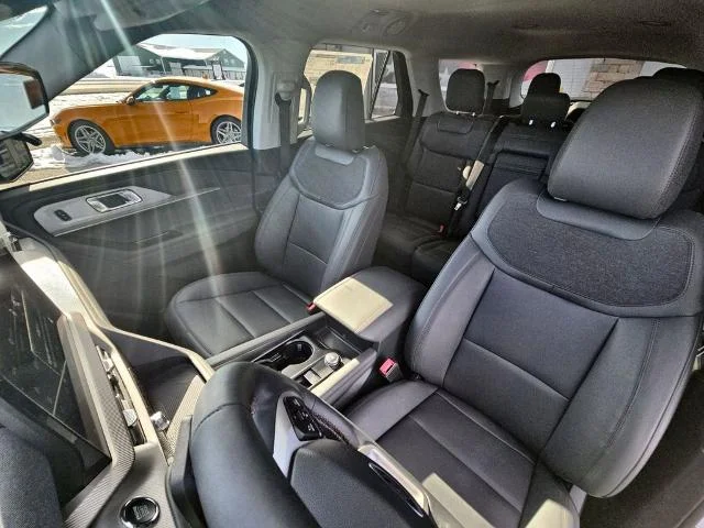 New 2026 Carbonized Gray Metallic Ford Active image 51