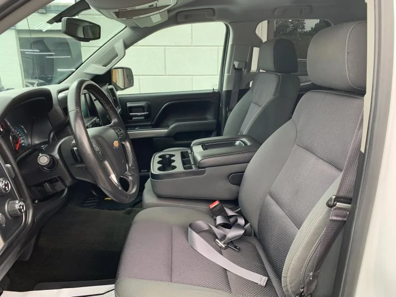 Used 2015 White Chevrolet LT Pickup 4D 6 1/2 ft image 22