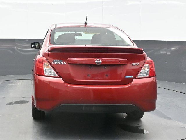 Used 2015 Red Nissan 1.6 SV image 2