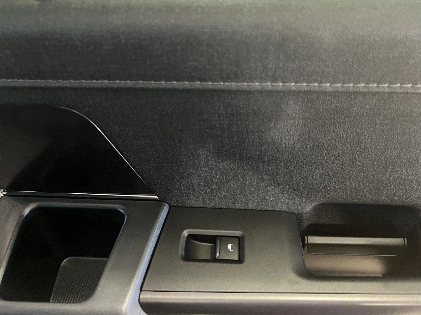 Used 2026 Avalanche Ford LARIAT image 14