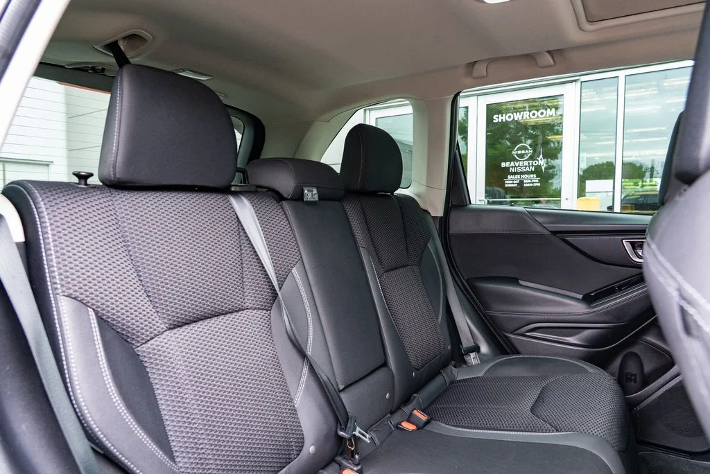 Used 2022 Green Subaru Premium image 25