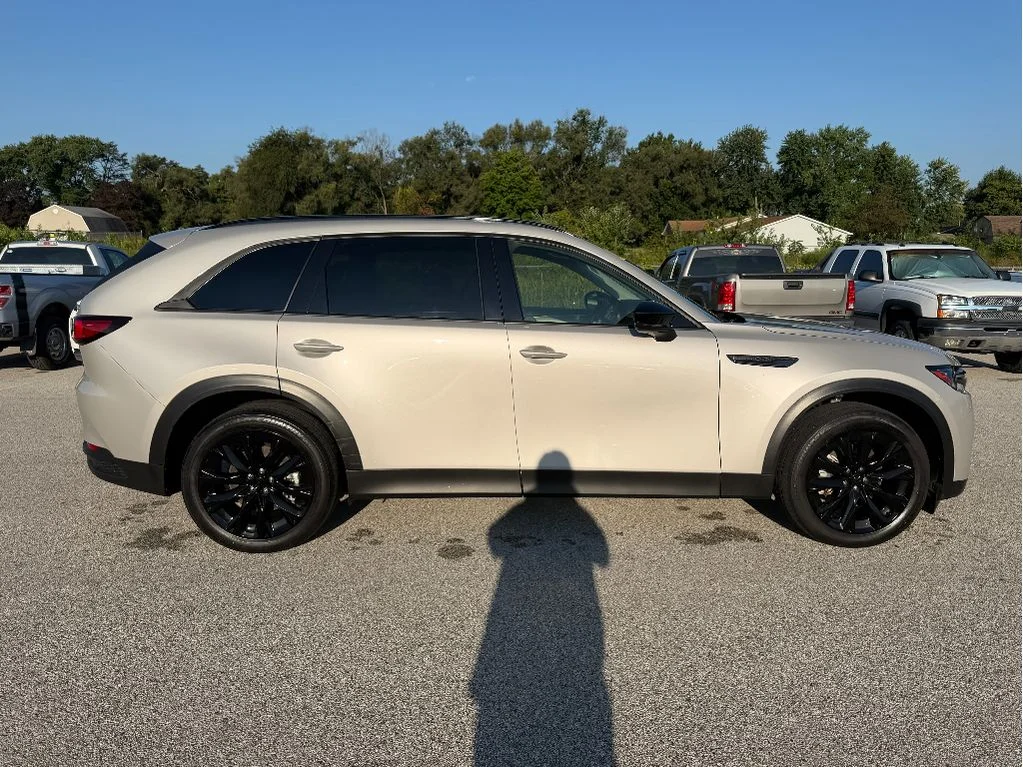 Used 2026 Platinum Quartz Mazda Premium Sport image 5