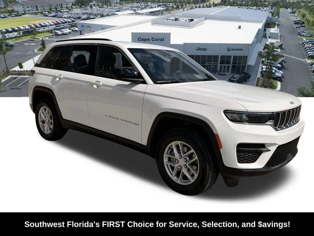 New 2026 Bright White Clearcoat Jeep Laredo image 2