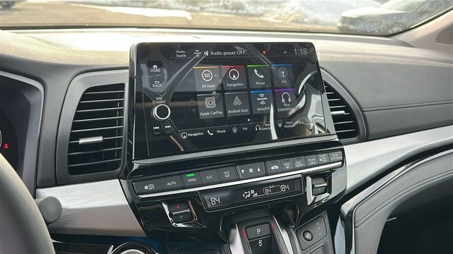 2026 Honda Odyssey Touring - Photo 14