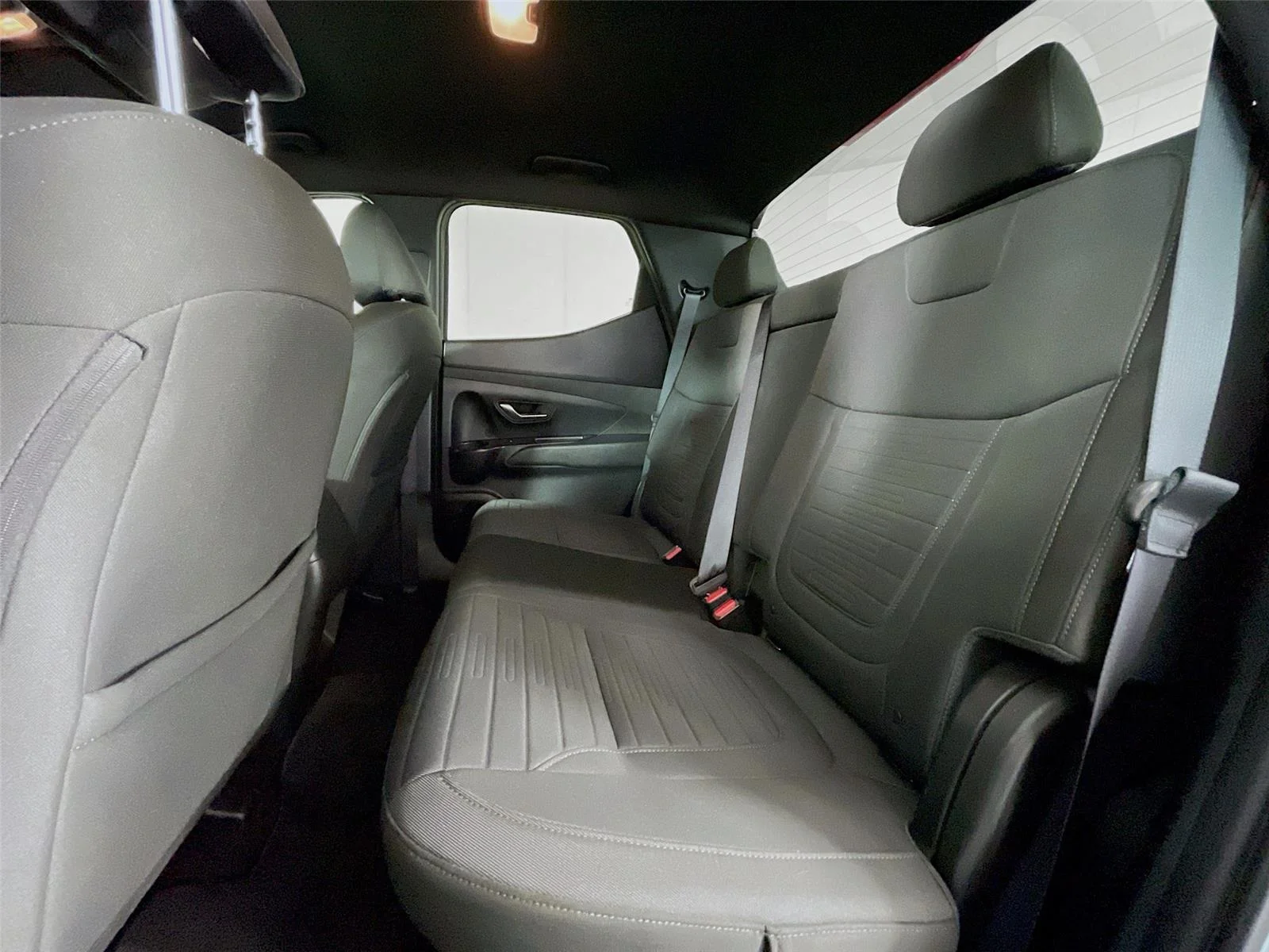 Used 2022 Blue Stone Hyundai SEL image 27