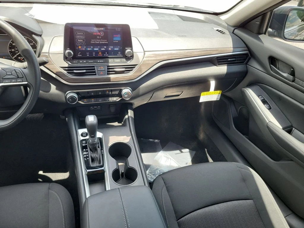 New 2026 Gray Nissan 2.5 SV image 17