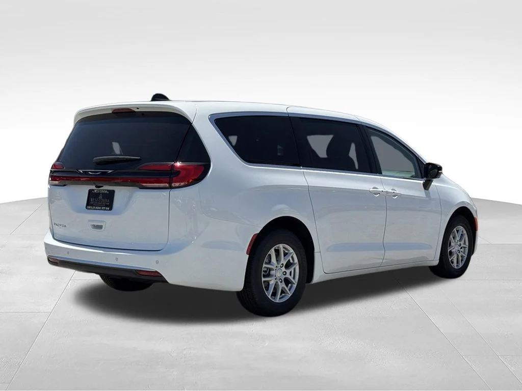New 2027 Bright White Clear-Coat Exterior Paint Chrysler Select image 7