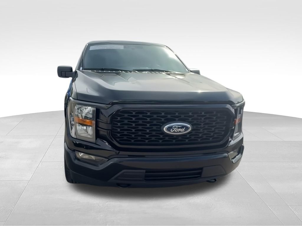 Used 2023 Black Ford XL image 3