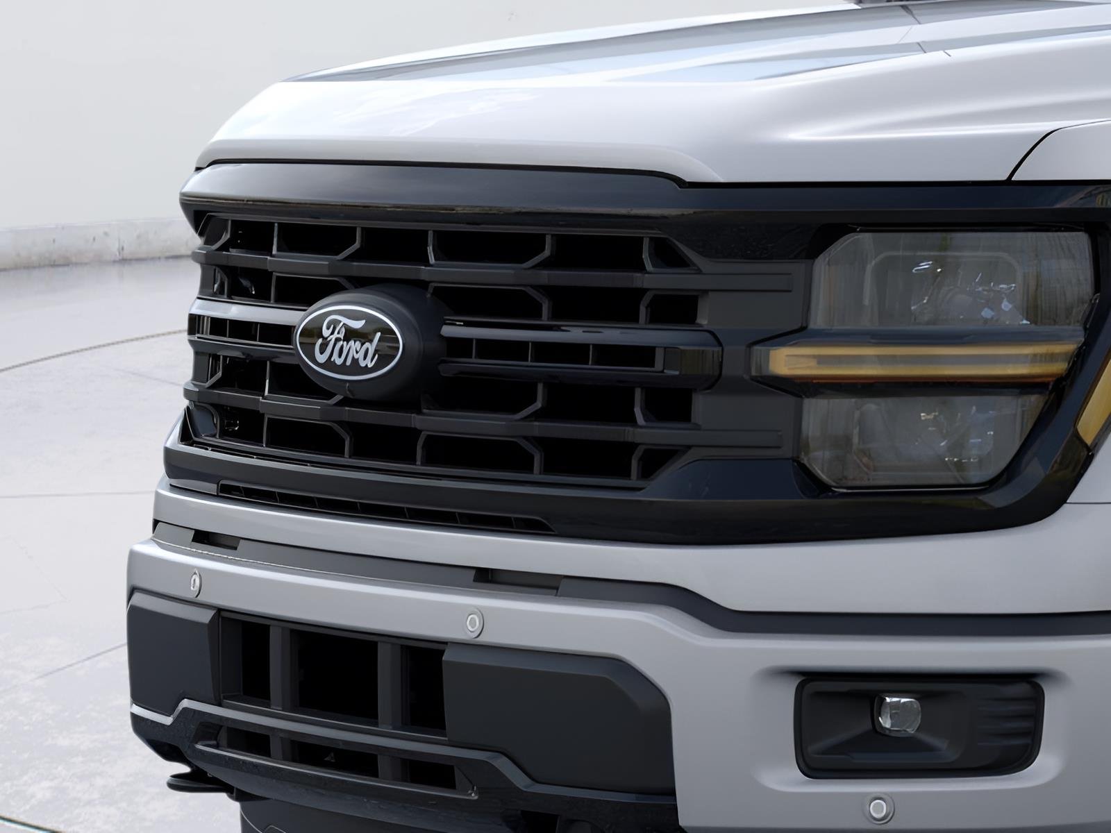 New 2026 Iconic Silver Metallic Ford XLT image 17