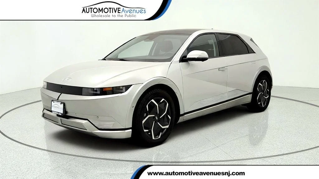 2024 Hyundai Ioniq 5 Limited RWD's photo