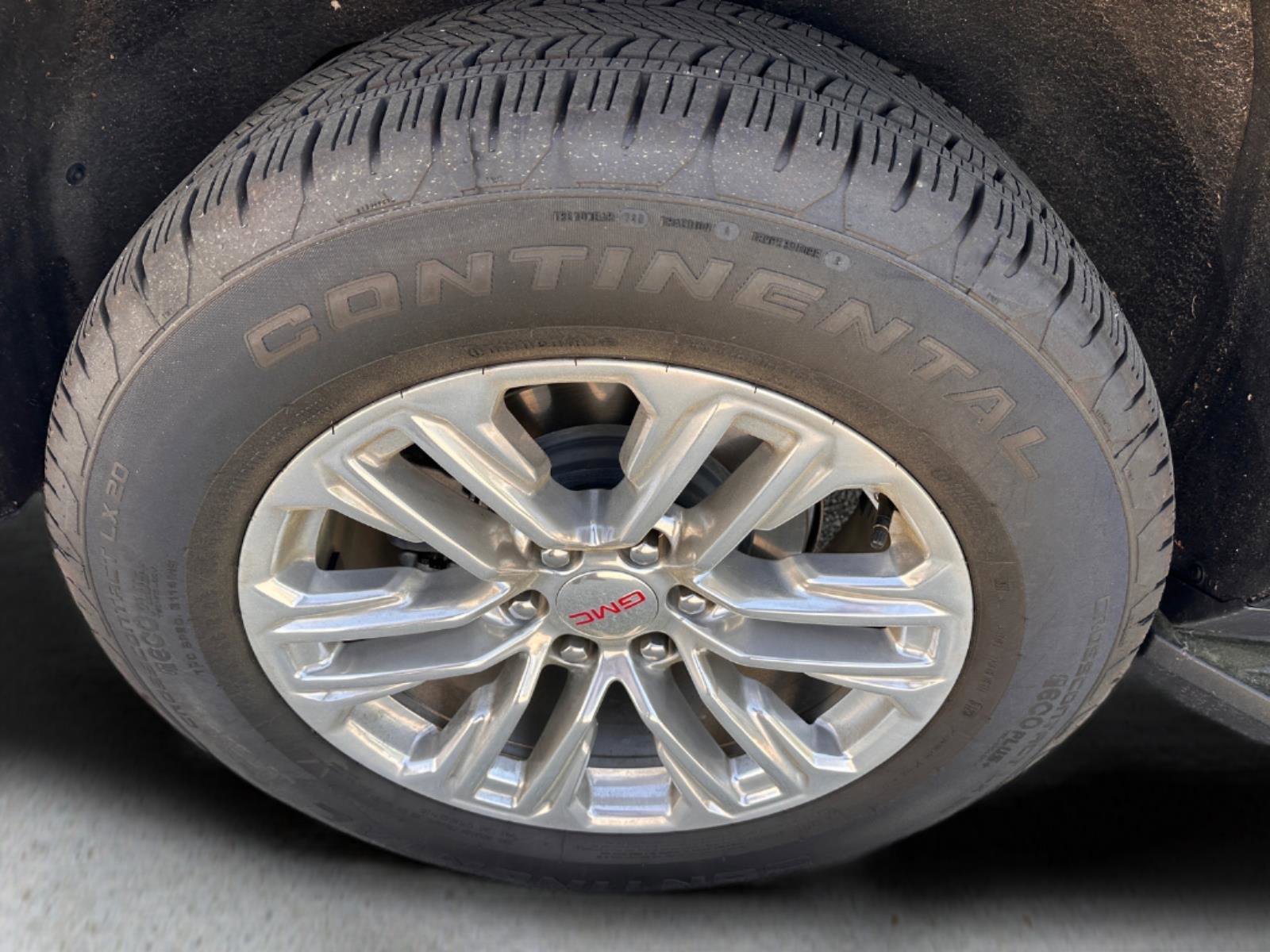 Used 2024 Onyx Black GMC SLT image 30