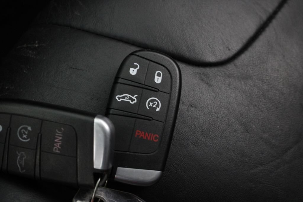 Used 2015 Red Jeep Limited image 29