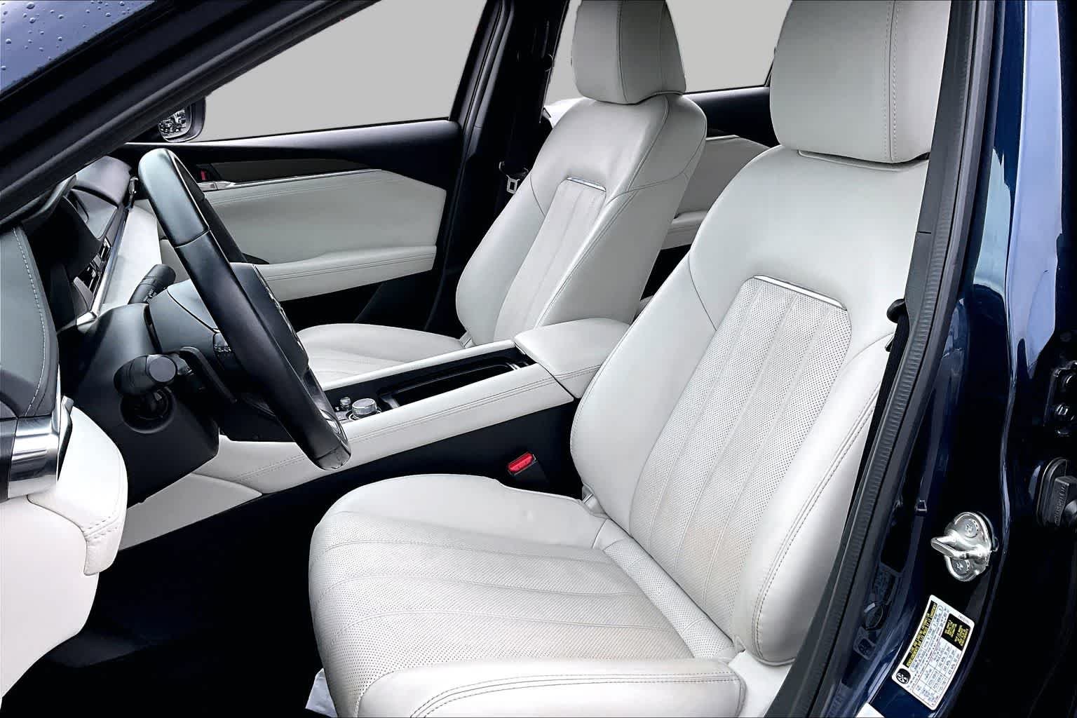 Used 2019 Deep Crystal Blue Mazda Signature image 7