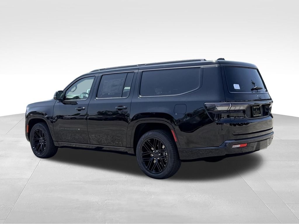 New 2026 High Gloss Black Exterior Paint Jeep Limited Reserve image 11