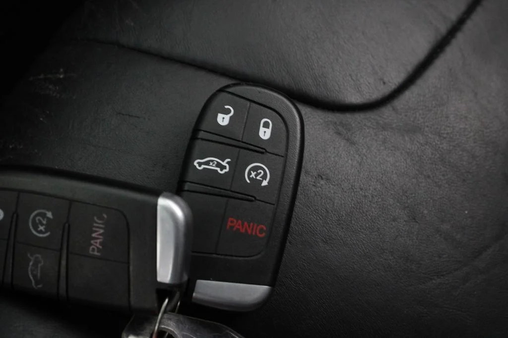 Used 2015 Red Jeep Limited image 30