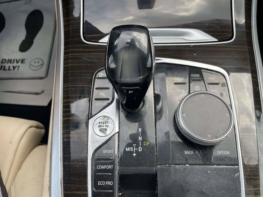 Certified Used 2019 Black BMW xDrive40i image 17
