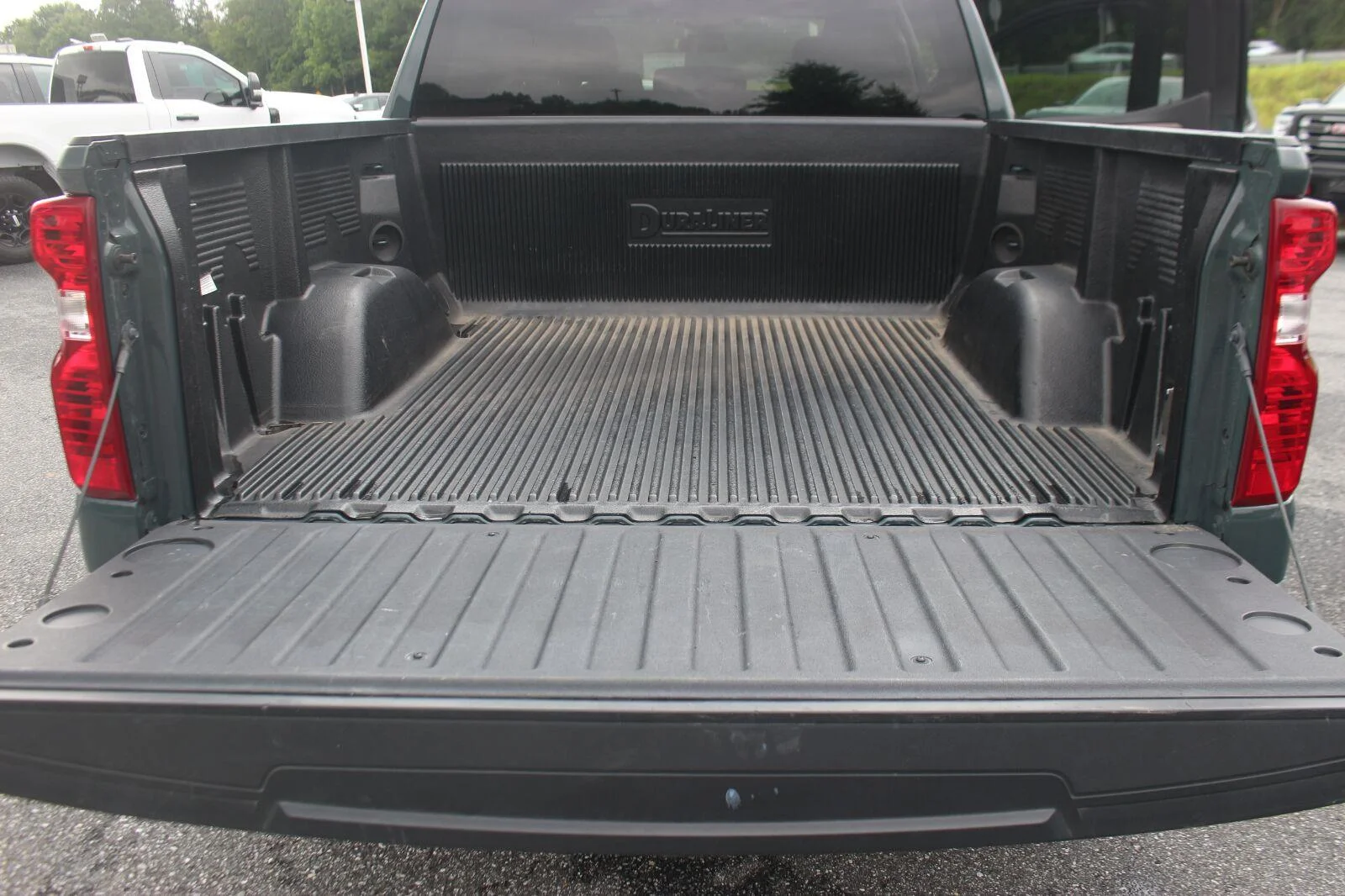 Used 2025 Cypress Gray Chevrolet LT image 13