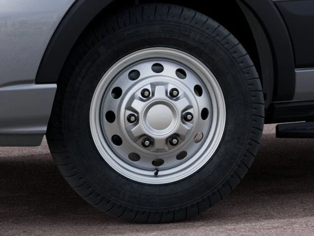 New 2027 Silver Ford XLT image 21