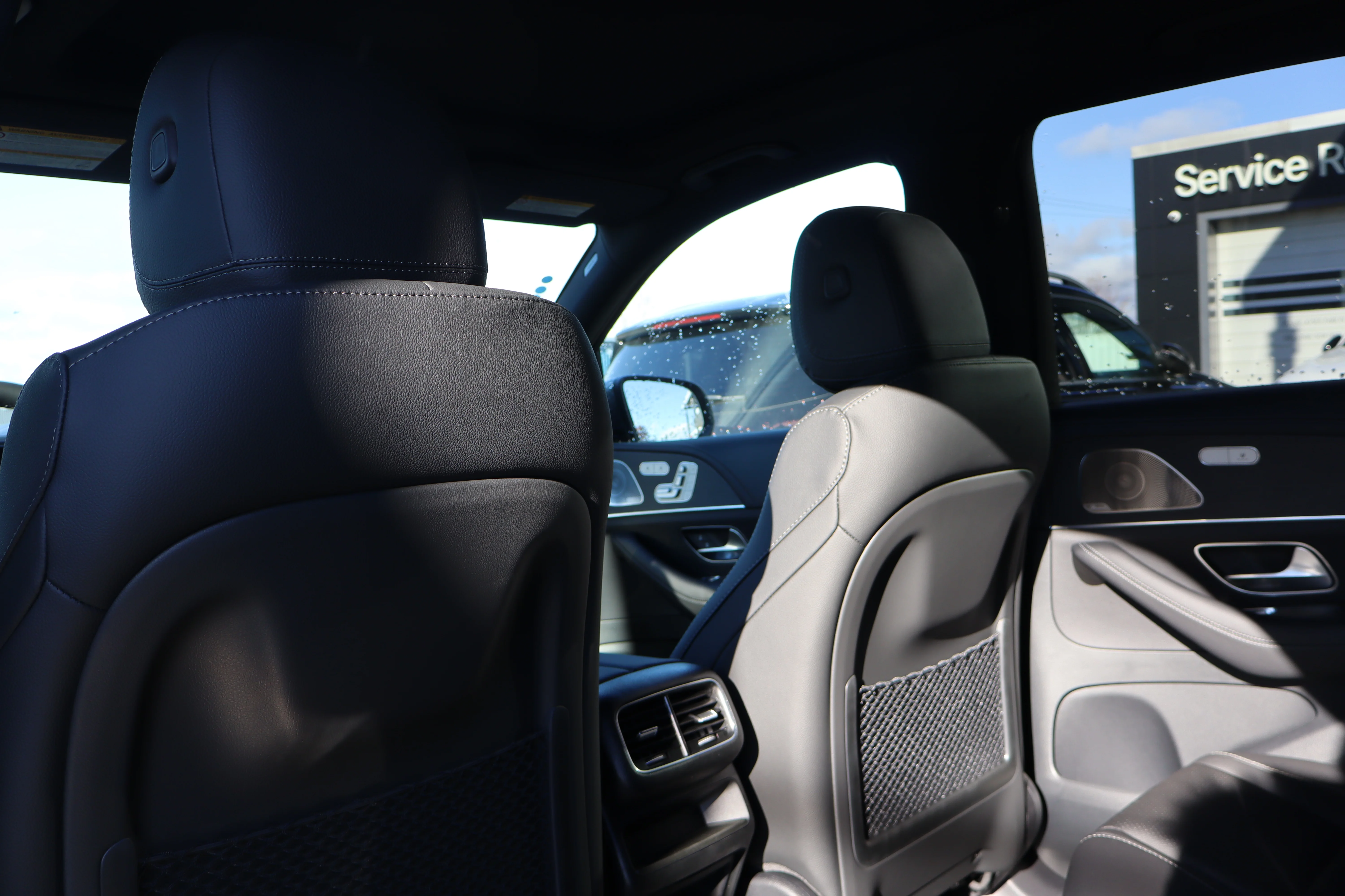 New 2026 Grey Mercedes-Benz Gle 350 4matic Suv image 17