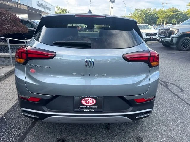 Used 2025 Gray Buick Preferred image 6