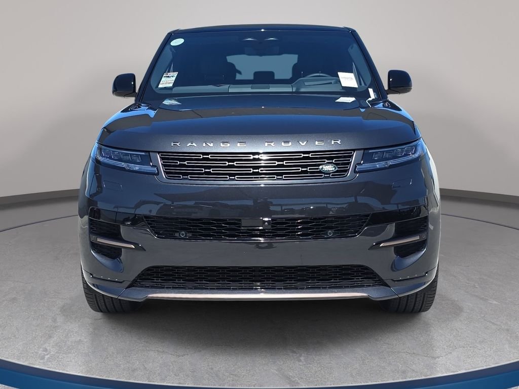 New 2026 Carpathian Grey Land Rover Dynamic SE image 2