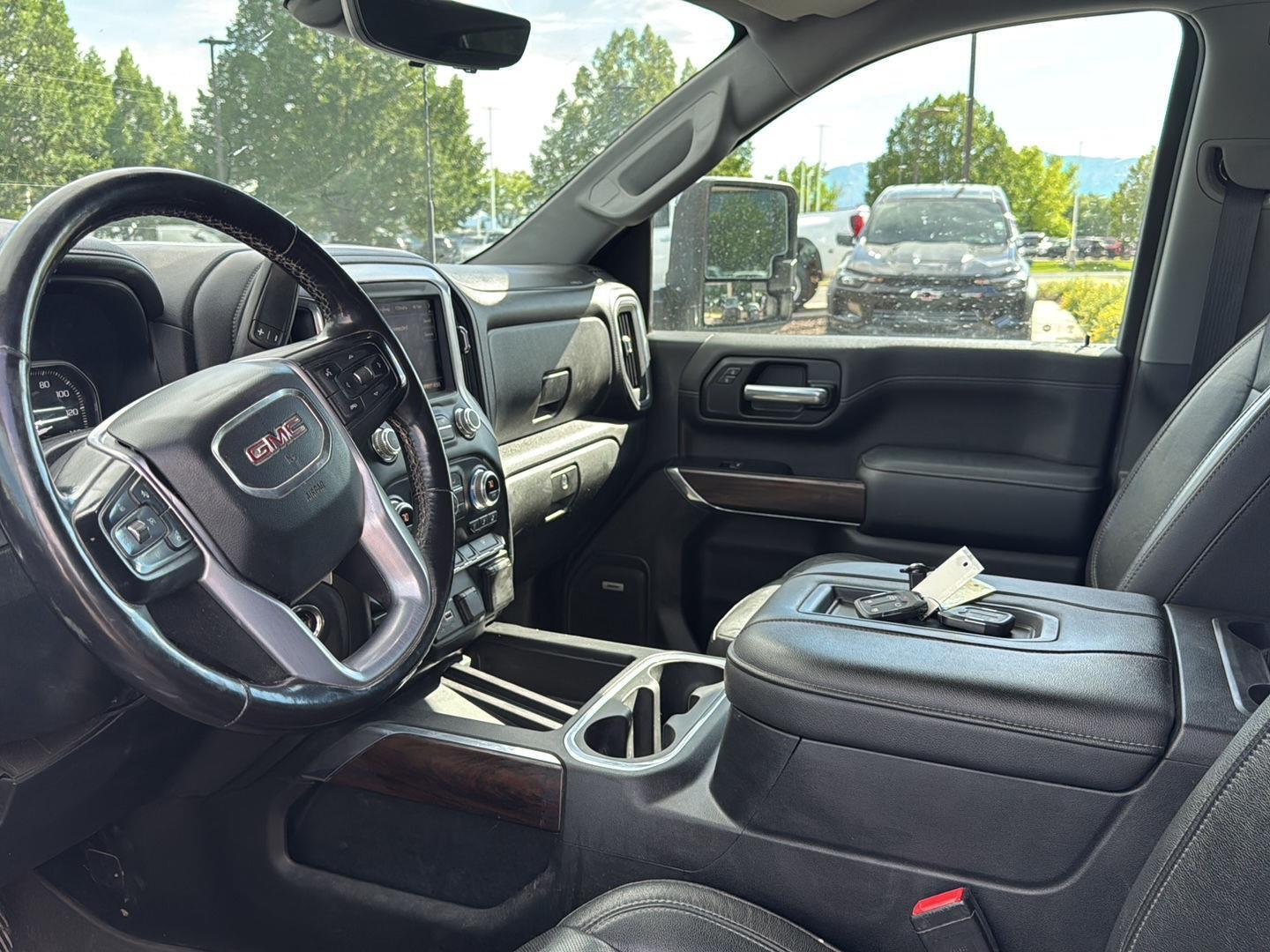 Used 2020 QUICKSILVER METALLIC GMC SLT image 5