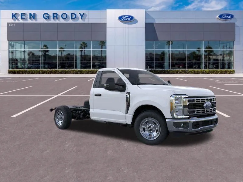 2026 Ford F-350 XL Regular Cab 145-In SRW's photo