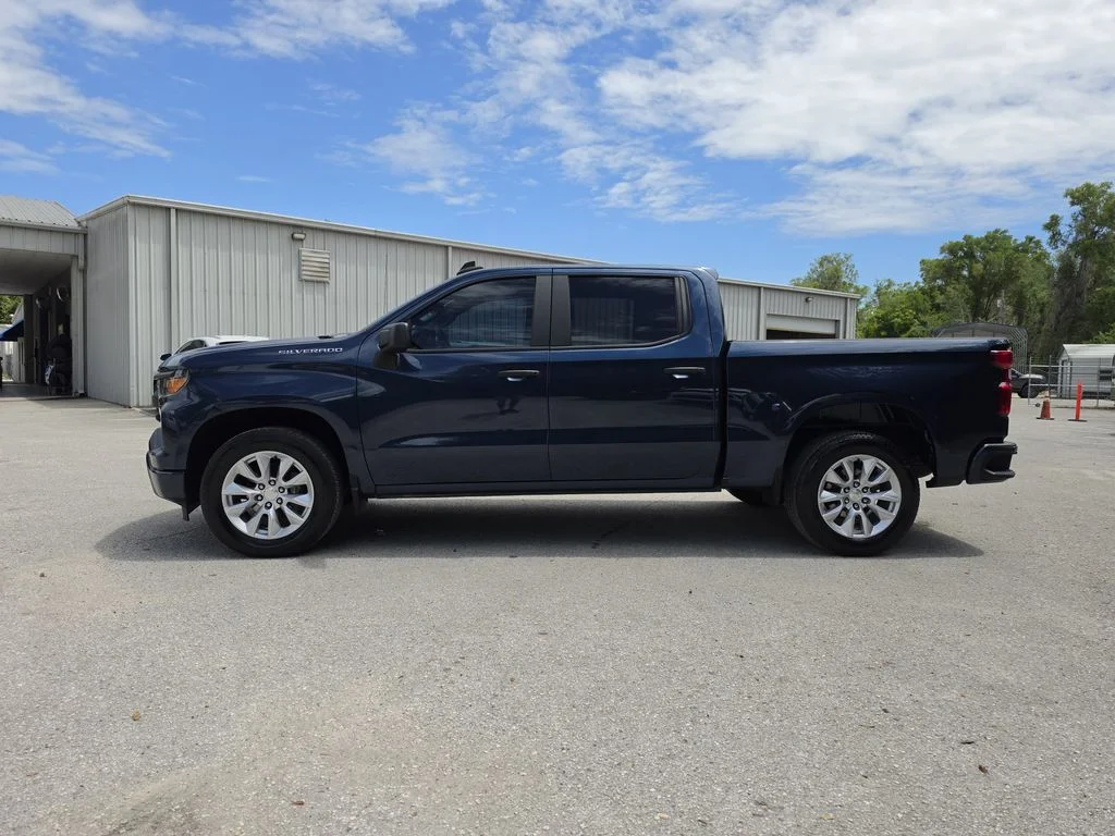 Certified Used 2022 Blue Metallic Chevrolet  image 6