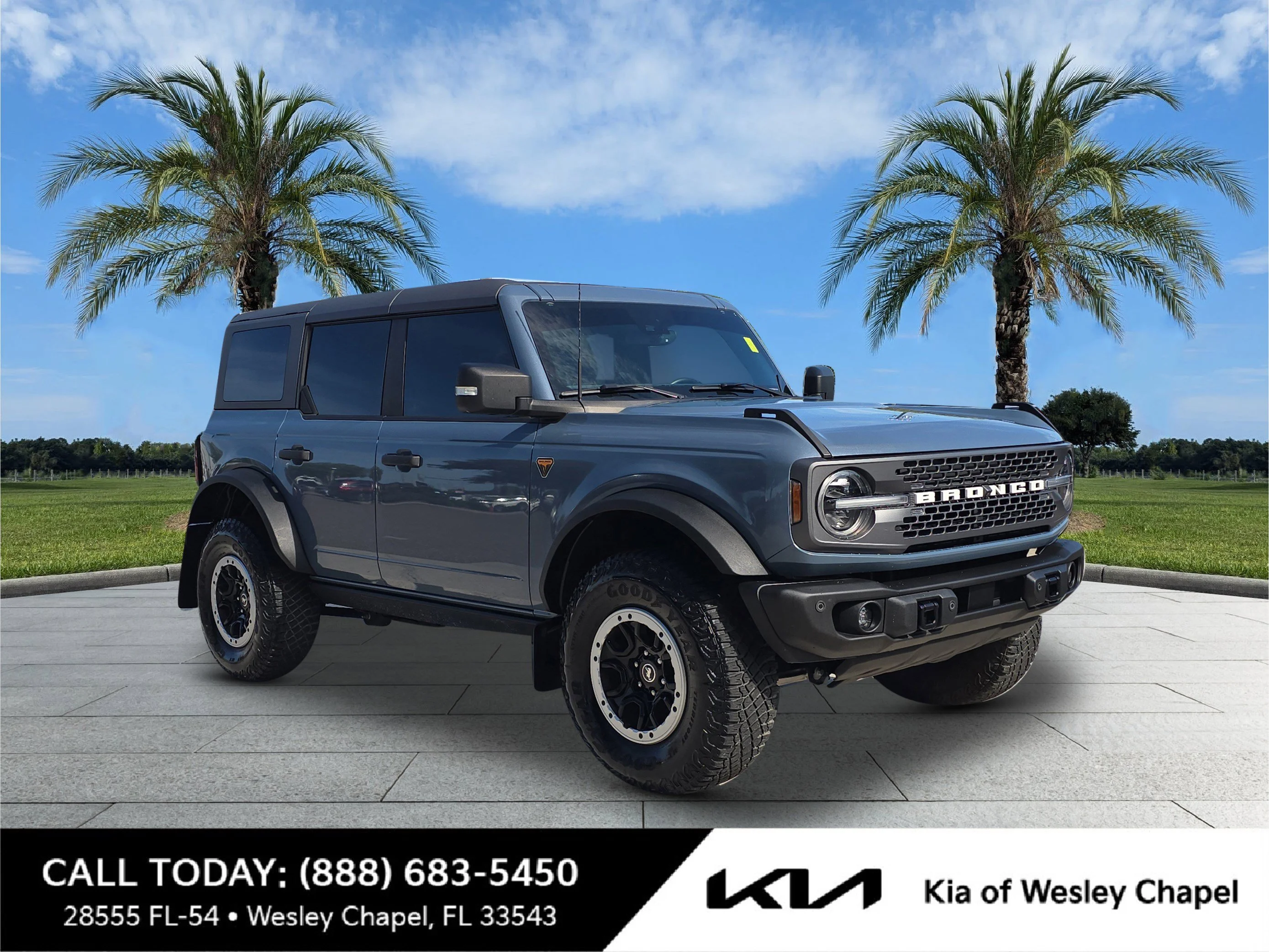 2023 Ford Bronco Badlands 4x4's photo