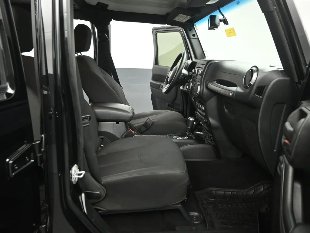 Used 2015 Black Jeep Unlimited Sport image 27