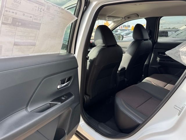 New 2026 White Nissan SR image 35