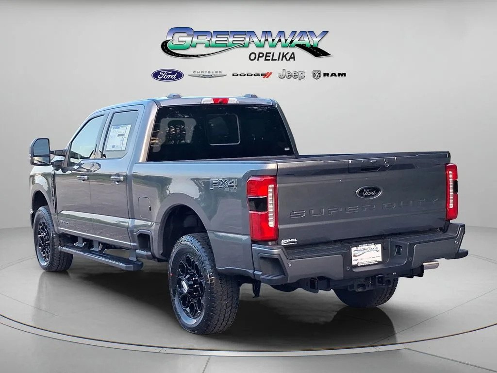 New 2026 Carbonized Gray Metallic Ford F-250® XLT image 39