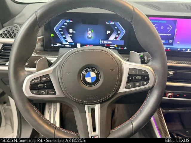 Used 2025 White BMW M60i image 21