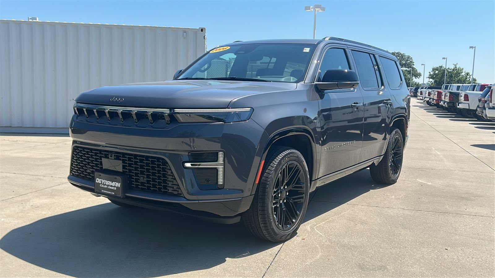 New 2026 Baltic Gray Metallic Clearcoat Jeep Limited Reserve image 8