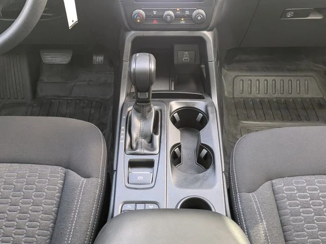 Certified Used 2025 Oxford White Ford XL image 19
