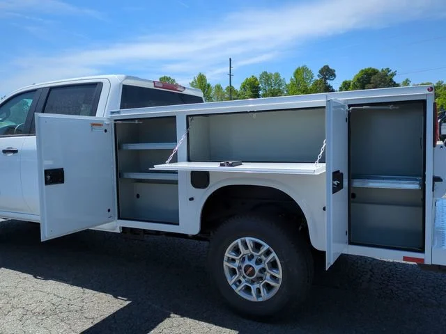 New 2026 Summit White GMC Pro image 22