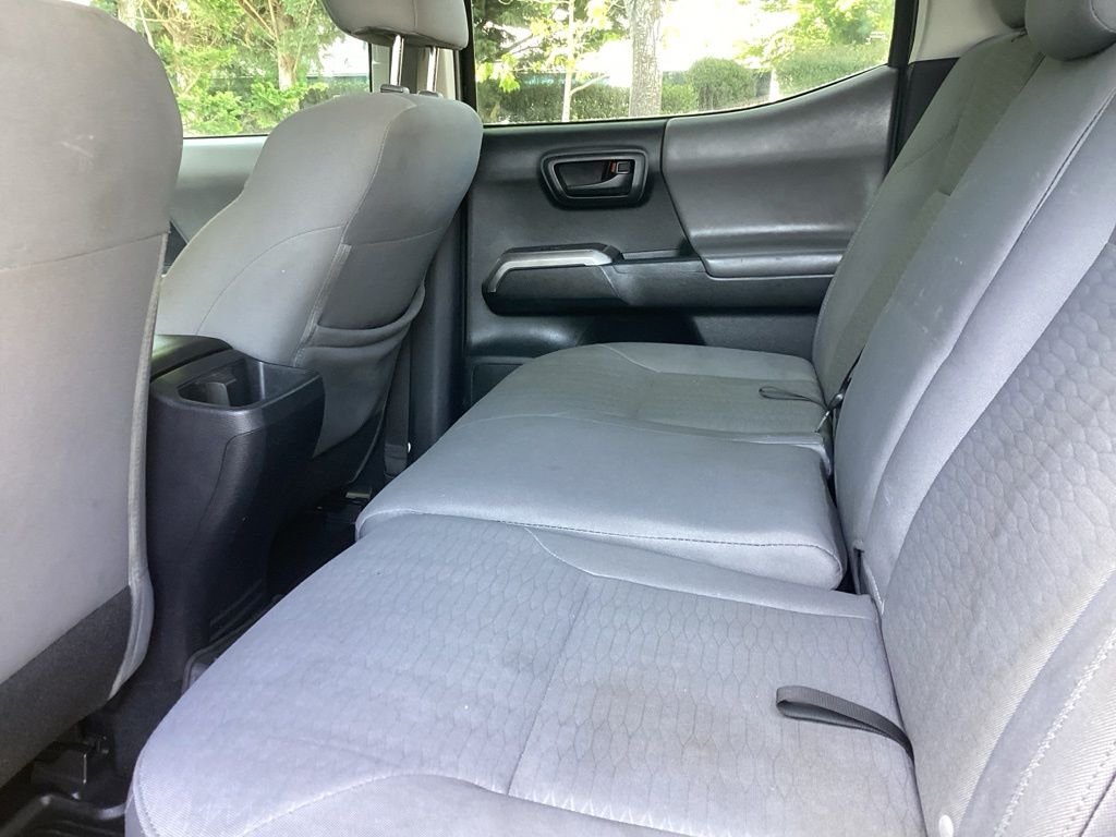 Used 2017 Gray Toyota SR5 image 4