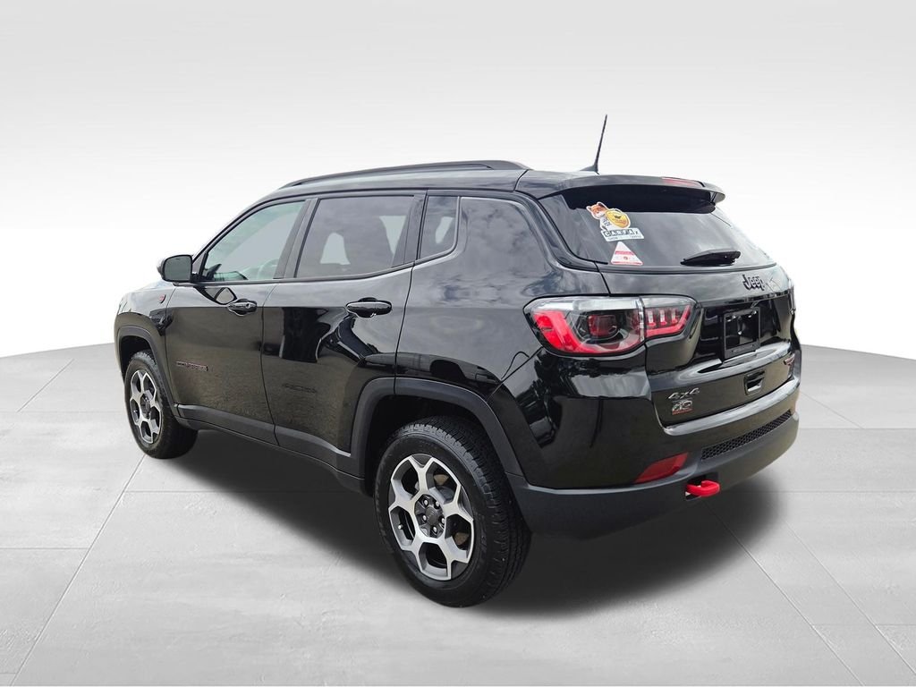Used 2022 Black Jeep Trailhawk image 8